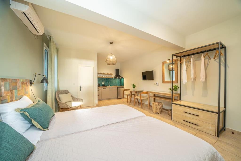Seashell Luxury Residence - Studio 2 Lixouri Bagian luar foto